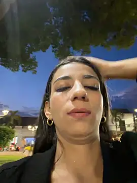 -juicy  online show from July 2026 11:38:02 PM
