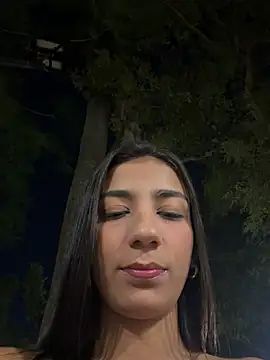 -juicy  online show from January 2026 11:31:01 PM