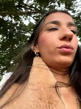 -juicy  online show from February 2026 10:32:01 PM