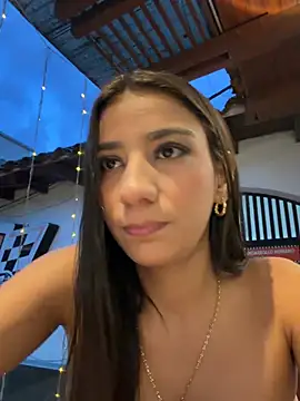 -juicy  online show from February 2026 11:11:02 PM