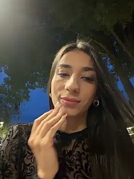 -juicy  online show from July 2026 11:27:02 PM