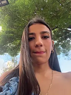 -juicy  online show from May 2026 10:35:01 PM
