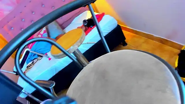 Lena Bdsm online show from March 2026 11:32:02 AM