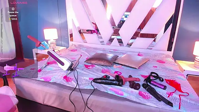 Lena Bdsm online show from November 2025 11:14:01 AM