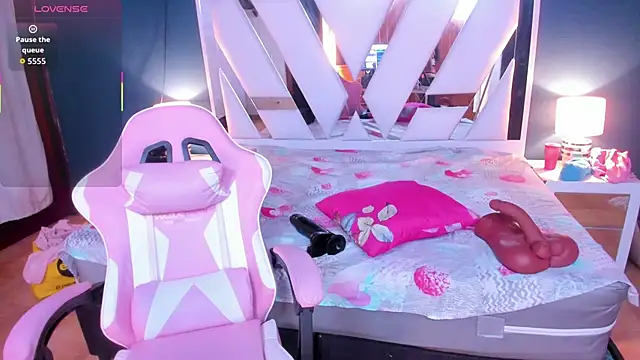 Lena Bdsm online show from October 2025 11:20:02 AM