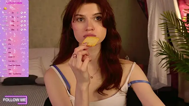 Angell Wild online show from September 2025 02:10:01 PM