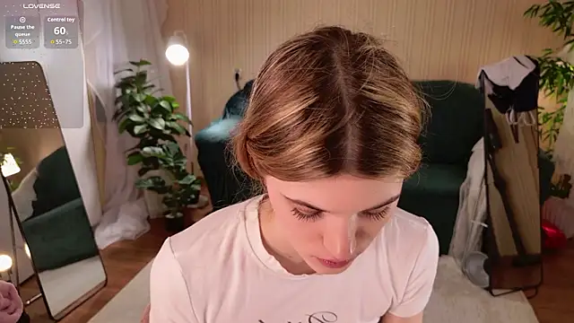 Angell Wild online show from March 2026 11:24:01 AM