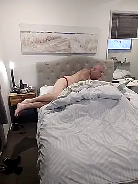 iamthepublickmasterbater online show from November 2025 04:10:05 PM