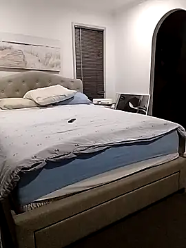 iamthepublickmasterbater online show from November 2025 03:26:02 PM