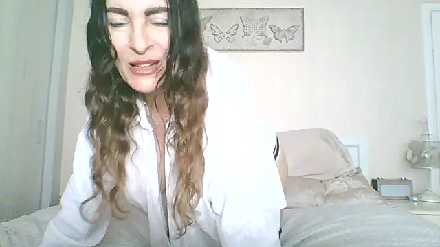 EllaKent online show from March 2026 03:41:01 PM