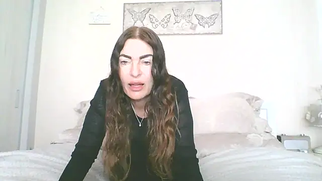 EllaKent online show from May 2026 01:43:02 PM