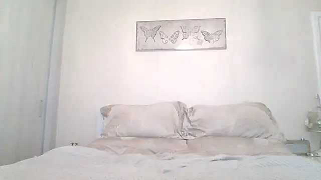 EllaKent online show from March 2026 05:16:01 PM