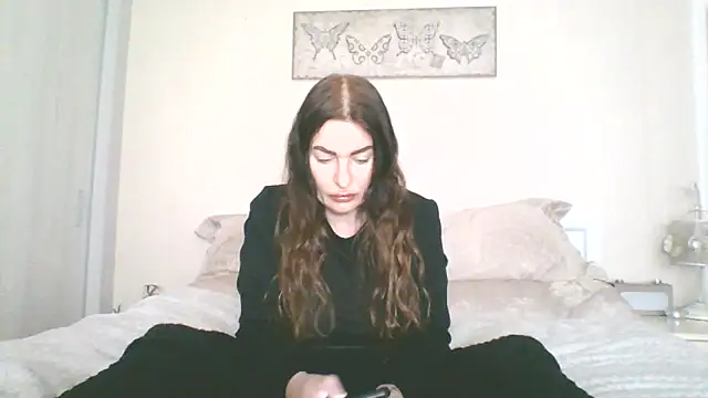 EllaKent online show from March 2026 03:37:01 PM