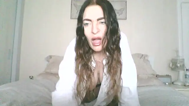 EllaKent online show from February 2026 09:29:02 AM