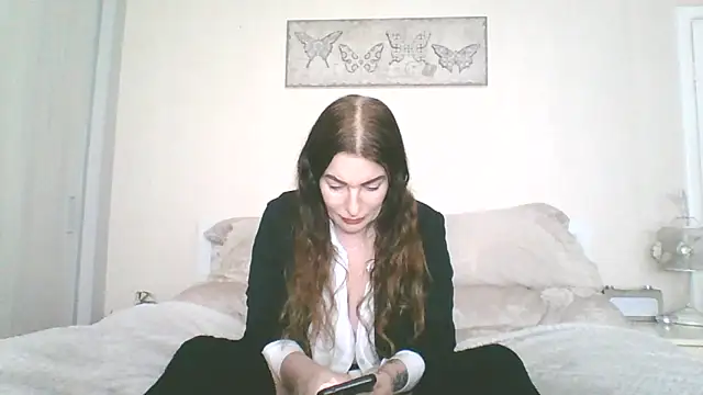 EllaKent online show from March 2026 03:38:01 PM