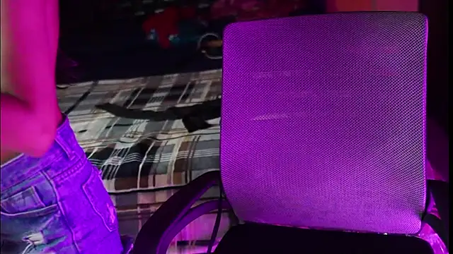 NidhiChandra online show from September 2025 06:19:01 PM