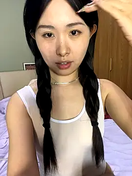 Snapshot of Abby_0505 chatting on November 2025 04:44:01 PM Abby 0505 online show from November 2025 04:44:01 PM