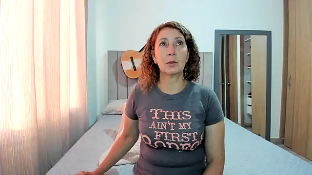 Snapshot of sarita_mature chatting on September 2025 11:43:01 AM sarita mature online show from September 2025 11:43:01 AM
