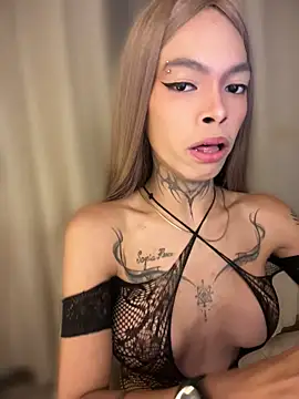 Sugarcandyyy online show from April 2026 04:30:01 PM