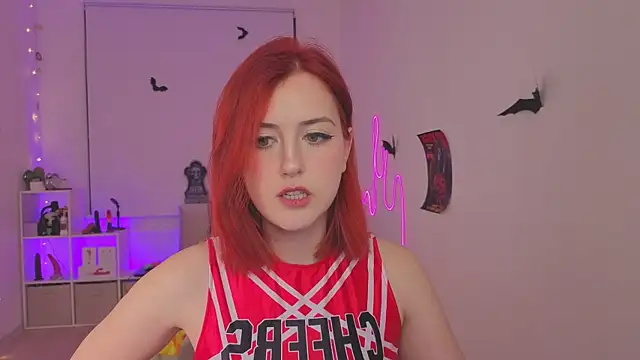 bananasgirl online show from October 2025 05:12:02 PM