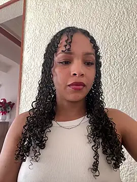 Yasmin777  online show from February 2026 07:14:01 PM