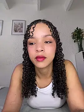 Snapshot of Yasmin777_ chatting on June 2026 05:07:01 PM Yasmin777 online show from June 2026 05:07:01 PM
