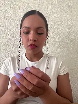 Yasmin777  online show from March 2026 06:57:02 PM