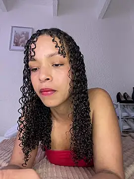 Yasmin777  online show from March 2026 09:00:02 PM