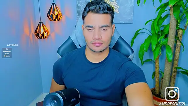 Snapshot of AndresR3 chatting on September 2025 01:37:02 AM AndresR3 online show from September 2025 01:37:02 AM