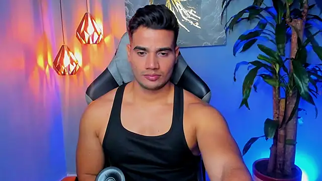 Snapshot of AndresR3 chatting on November 2025 01:43:01 AM AndresR3 online show from November 2025 01:43:01 AM