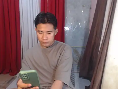 Snapshot of urboy_cass chatting on September 2025 08:57:01 AM urboy cass online show from September 2025 08:57:01 AM