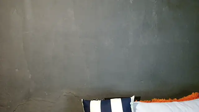 Snapshot of SweetSlender01 chatting on February 2026 09:00:01 PM SweetSlender01 online show from February 2026 09:00:01 PM
