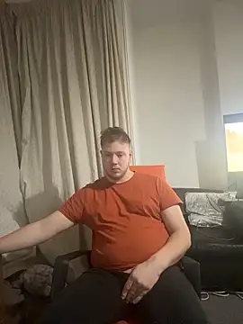 yourmaster2025 online show from February 2026 12:52:01 AM