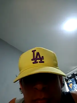 Alejobig27 online show from November 2025 04:08:01 PM