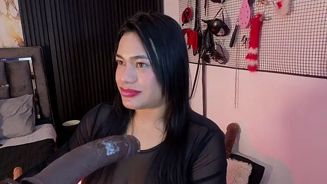 Issafoxx online show from June 2026 12:49:01 PM