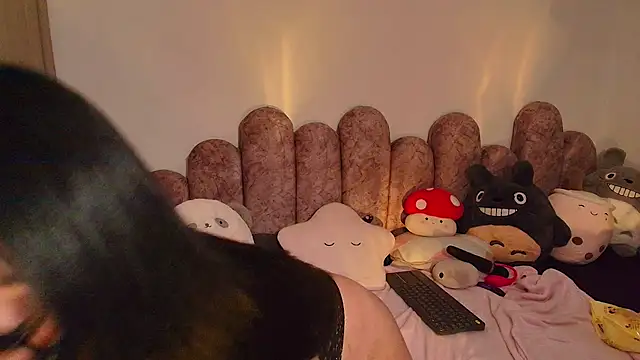 Claiborne Morris online show from October 2025 01:27:02 AM