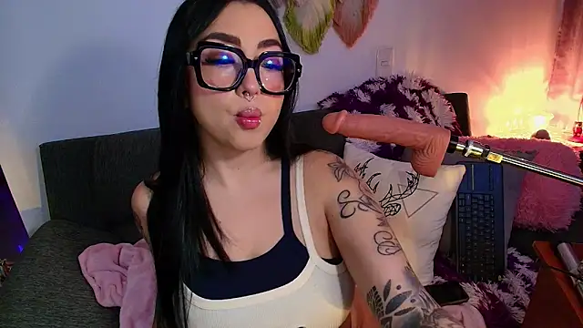 Claiborne Morris online show from December 2025 10:32:01 PM