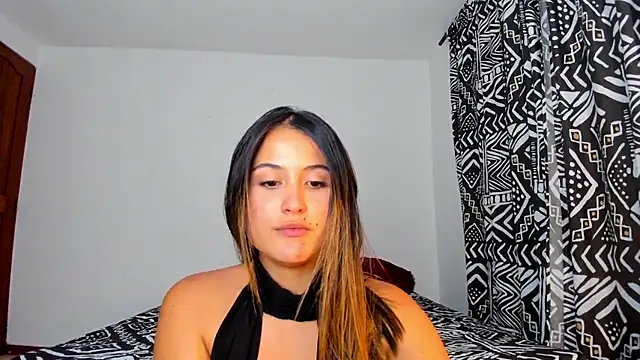 Ana  Pink online show from May 2026 12:41:02 AM
