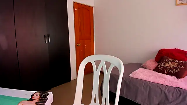 Ana  Pink online show from October 2025 08:20:02 PM