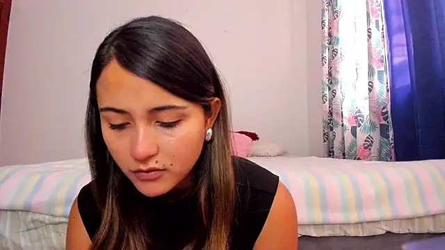 Ana  Pink online show from May 2026 04:20:02 PM