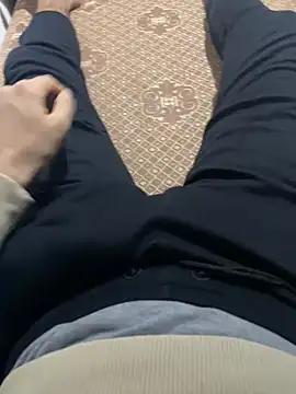 Anassal123 online show from November 2025 06:11:02 PM