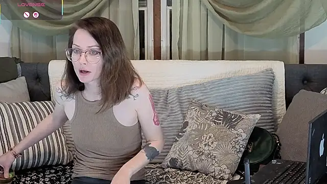 kohlbird online show from December 2025 04:02:02 AM