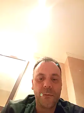 manchego85 online show from May 2026 10:57:01 PM