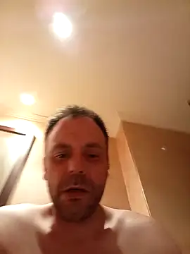 manchego85 online show from June 2026 01:22:02 AM