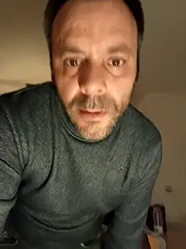 Snapshot of manchego85 chatting on November 2025 08:09:02 PM manchego85 online show from November 2025 08:09:02 PM