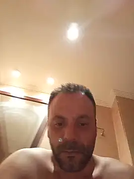 manchego85 online show from June 2026 11:45:02 PM