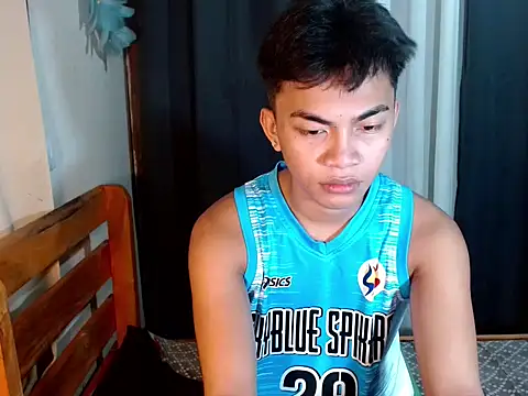 urguy marco online show from October 2025 05:28:01 PM