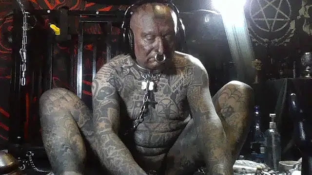 object857 online show from April 2026 09:32:01 PM