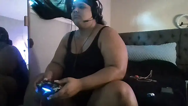 1n0nlythroat online show from July 2026 11:27:01 PM