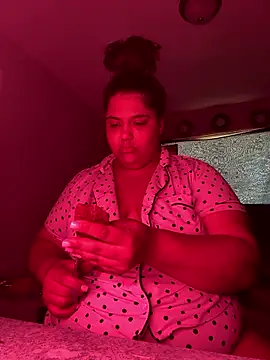 1n0nlythroat online show from January 2026 06:58:01 PM